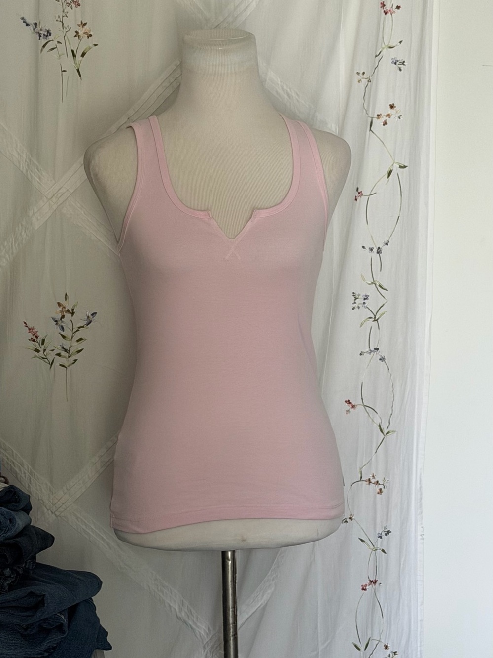 Eddie Bauer Light Pink Notch-Neck Tank Top